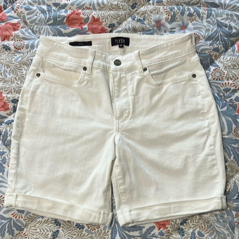 NYDJ Ella White Jean Shorts EUC